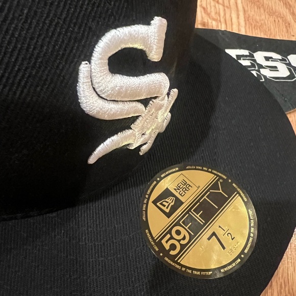 New Era White Sox x Roc Nation Fitted - Picture 3 of 7